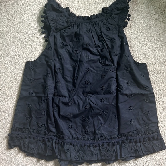 J Crew women’s black size XL embroidered top- New with tags. - Picture 2 of 3